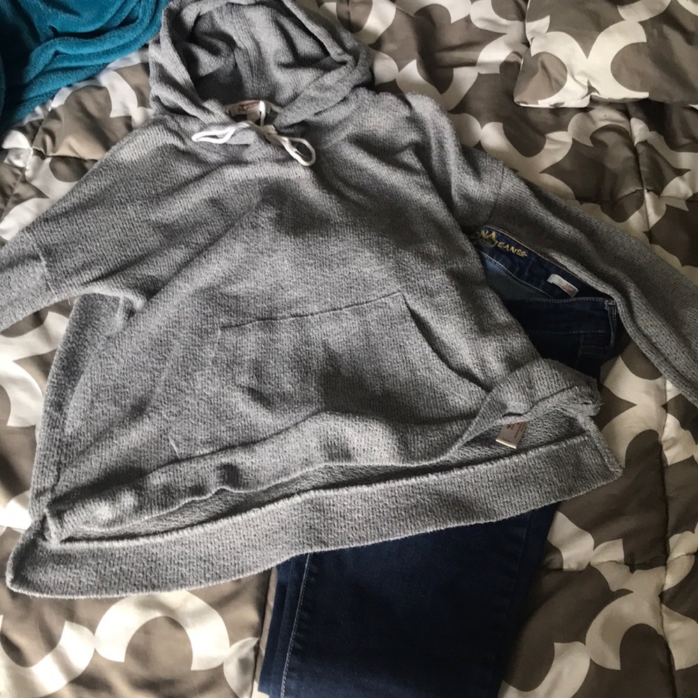 Grey sweater hoodie!